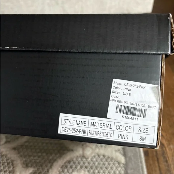 DollsKill |NWB Club Exx Pink Faux Fur Wild Instincts Y2K Goth Grunge Rave Boots - Picture 6 of 12